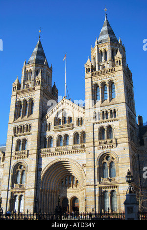 Natural History Museum, Cromwell Road, Kensington, Royal Borough of Kensington and Chelsea, London, England, United Kingdom Stock Photo