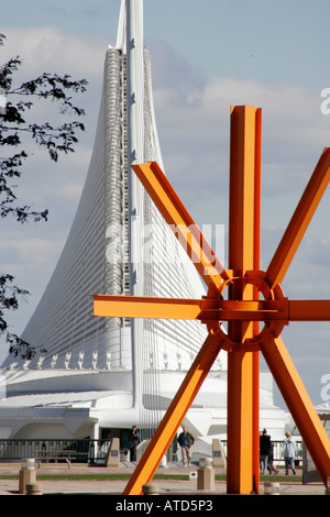 Milwaukee Wisconsin,William O'Donnell Park,steel sculpture,Milwaukee Art Museum,history,visitors travel traveling tour tourist tourism landmark landma Stock Photo