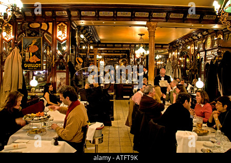 Restaurant Vagenende Saint Germain Paris France Stock Photo