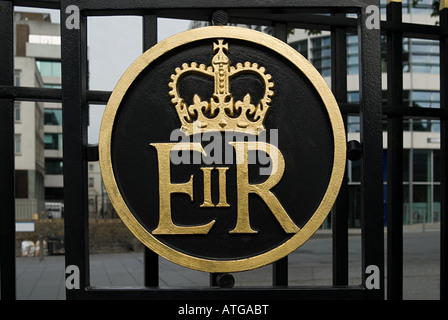 Queen elizabeth ii symbol on gate