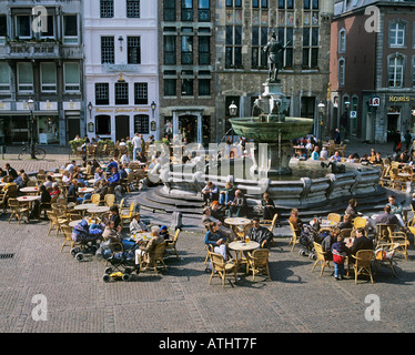 Fountain with the Karlsbrunnen statue of Charlemagne in the central Market Place, Aachen, Germany. Stock Photo