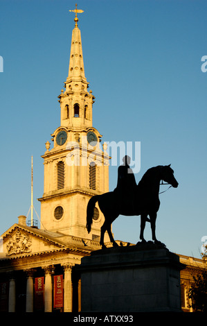 St Martin in the Fields and the Statue of King George IV Stock Photo