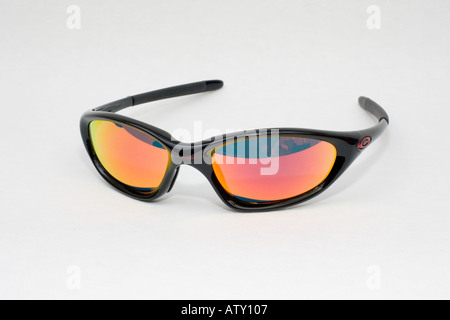 oakley uv
