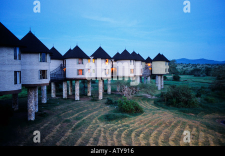 AFRICA KENYA TSAVO NATIONAL PARK Salt Lick Safari Lodge Hilton Resort Hotel at dusk Stock Photo