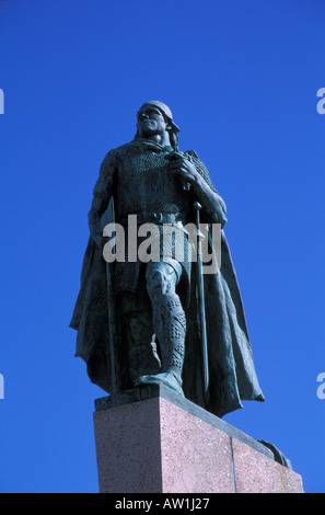 Leifer Ericsson Son of Iceland statue, Church of Hallgrímur Reykjavik Cathedral. Stock Photo