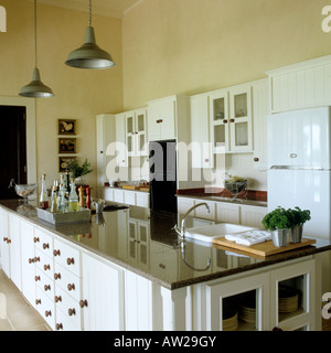 kitchen with marble-topped island in a Zimbabwean farmhouse Stock Photo