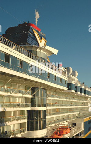 Cruise Ship Celebrity Cruise Lines Infinity People standing on deck and stateroom balconies Stock Photo