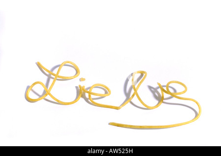 Das Wort Liebe mit Sphaghetti geschrieben / Love written with noodles Stock Photo