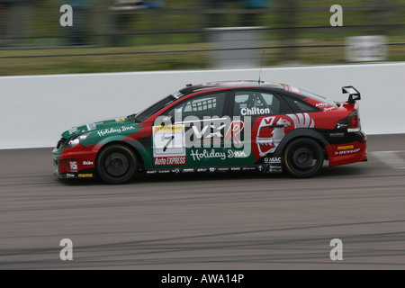 Tom Chilton in the VX Racing Vauxhall Vectra BTCC touring car Stock Photo