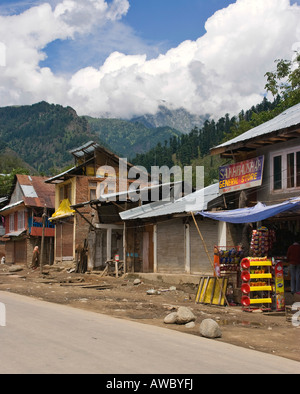 Looking like a shanty town the main high street of Pahalgm Kashmir in the foothills of the foothills Stock Photo