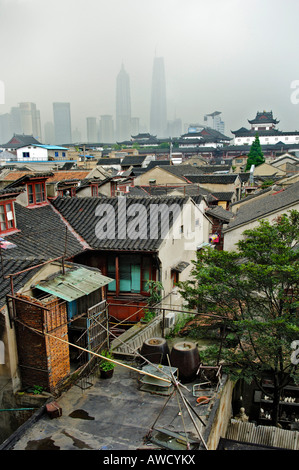 In the old part of town, backyard with view on skyscrapers, Shanghai, China, Asia Stock Photo