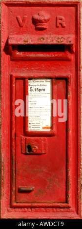 A VR 'Victoria Regina' Royal Mail post box. Picture by Jim Holden. Stock Photo