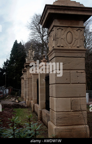 Rufford Country Park Restoration of Western Gates and Garden Urns Rufford Abbey Former Cistercian Abbey near Ollerton in Nottinghamshire UK Stock Photo
