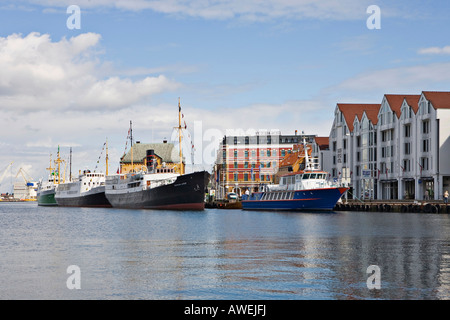 Ships at Skagen Quay, Stavanger (European Capital of Culture 2008), Norway, Europe Stock Photo