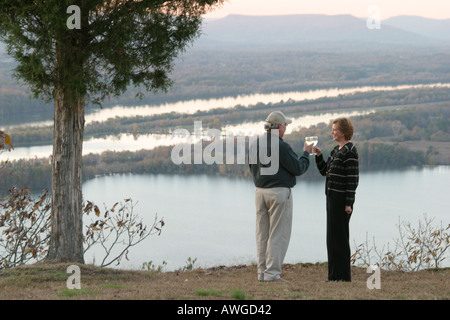 Alabama Jackson County,Sand Mountain,Pisgah,Gorham's Bluff Bed and Breakfast,lodging,home away from home,lodging,couple,adult adults man men male,woma Stock Photo