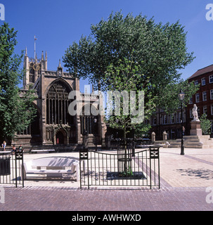 Kingston Upon Hull paved areas around Holy Trinity Church claims to be the largest parish church in England Stock Photo