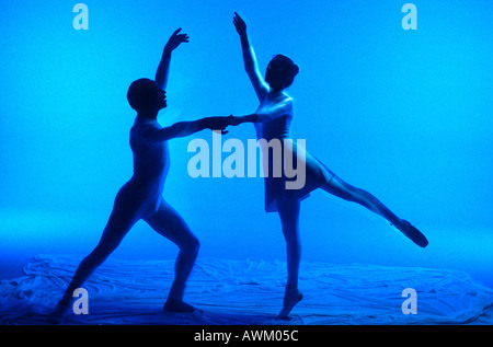 Male and female ballet dancers Stock Photo