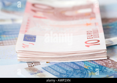Euroscheine, Banknoten, Stapel, Studioaufnahme Stock Photo - Alamy