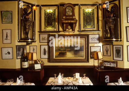 Rules restaurant Covent Garden London England HOMER SYKES Stock Photo