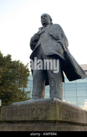 The J B Priestley Statue With The National Museum Of Photography Film ...