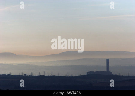 Longannet Coal Fired Power Station Viewed From The North Stock Photo