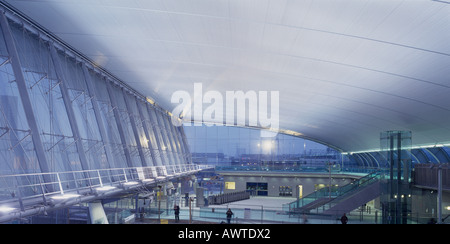 STRATFORD UNDERGROUND STATION - JUBILEE LINE, LONDON, UK Stock Photo