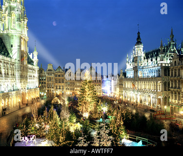 BE - BRUXELLES: Christmas Market at the Town Square Stock Photo