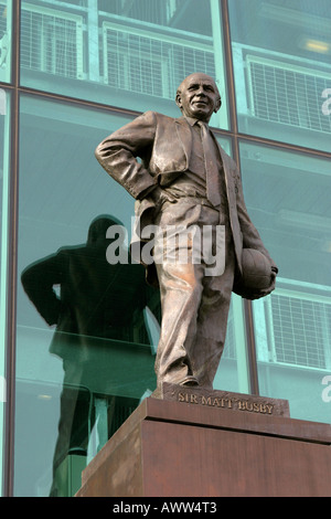 Manchester Old Trafford Manchester United FC football ground Sir Matt Busby statue Stock Photo