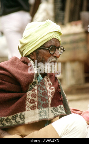 India Tamil Nadu Ootacamund people old bespectacled Indian Stock Photo