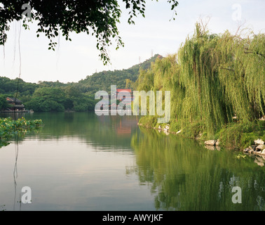 Lake in New Yuan Ming Palace in Zhuhai Stock Photo
