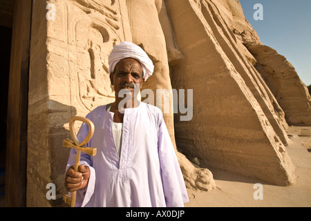 Man holding Ankh, Temple of Hathor, Abu Simbel, Aswan, Egypt Stock Photo