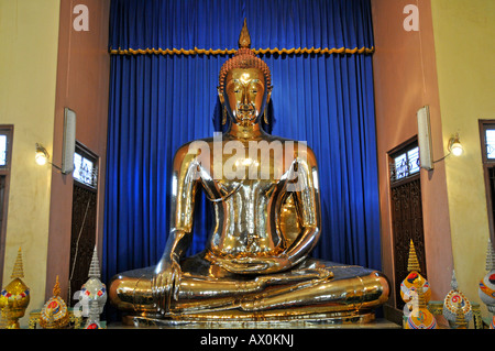 Golden Buddha statue, Wat Traimitr, Bangkok, Thailand, Southeast Asia, Asia Stock Photo