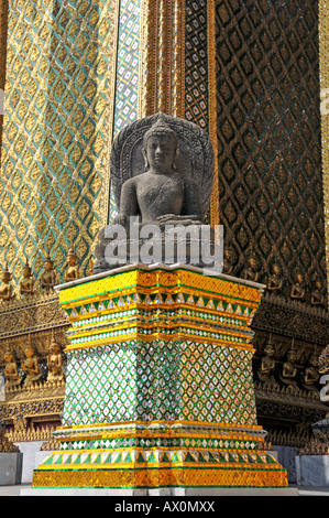 Buddha figure, Phra Mondhop (library) in Wat Phra Kaeo Grand Palace (Temple of the Emerald Buddha), Bangkok, Thailand, Southeas Stock Photo