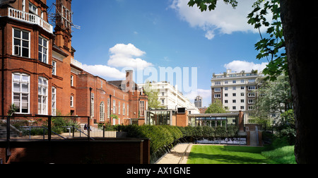 ROYAL GEOGRAPHICAL SOCIETY EXTENSION, LONDON, UK Stock Photo