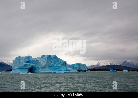 Icebergs at Spegazzini Glacier on the lake Lago Argentino, National Park Los Glaciares, (Parque Nacional Los Glaciares), Patago Stock Photo