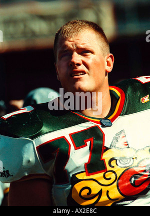 World League of American Football 4 5 97 London Monarchs v Barcelona  Dragons Defensive tackle Luca Bellora Stock Photo - Alamy