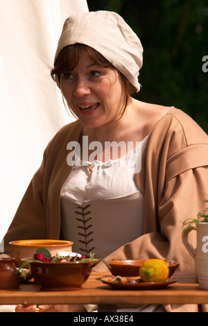 Wardour Castle Regiment English Civil War period Woman talking  Stock Photo