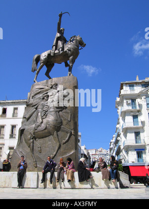 Historic statue, Place Emir Abdelkader, Algiers, Algeria Stock Photo