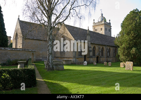 St Lawrence's church in Bourton on the Water in the Cotswolds Stock Photo