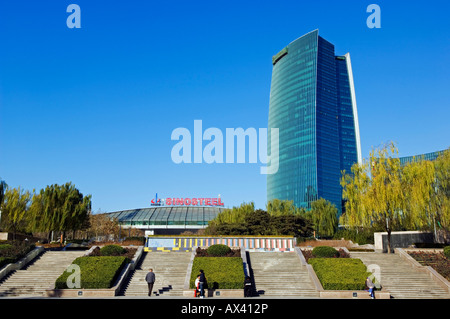 China, Beijing, Haidian district. The Sinosteel building in Zhongguancun - China's biggest computer & electronic shopping centre Stock Photo