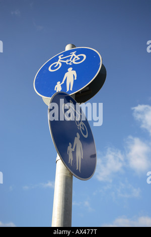 A Shared Use Path cycle sign Stock Photo - Alamy