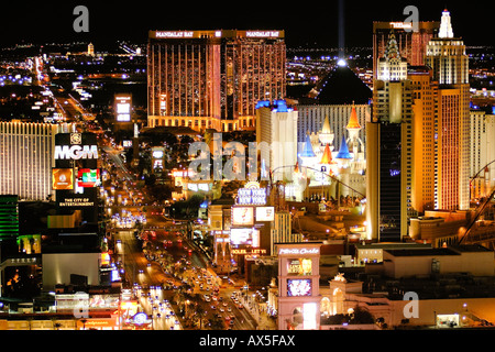 The Strip, New York, Monte Carlo, MGM Grand, Mandalay Bay, Luxor and THEhotel casinos viewed from the Eiffel Tower replica in L Stock Photo