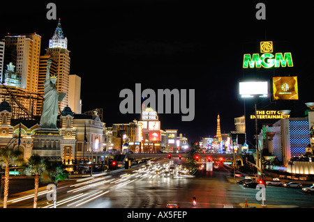 View of the Strip toward the the north: New York, MGM Grand, Paris, Aladdin, and Caesar's Palace casinos, Las Vegas Boulevard,  Stock Photo