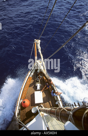 Sailboat bow viewed from the top of its mast, Whitsunday Islands, Queensland, Australia Stock Photo