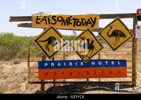 Hotel advertising in the outback, Parachilna, Flinders Ranges, South Australia, Australia Stock Photo