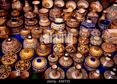 pottery vendor, pottery, vendor, seller, selling, ceramic pot, ceramic pots, medina, Fes el-Bali, city of Fez, Fez, Morocco Stock Photo