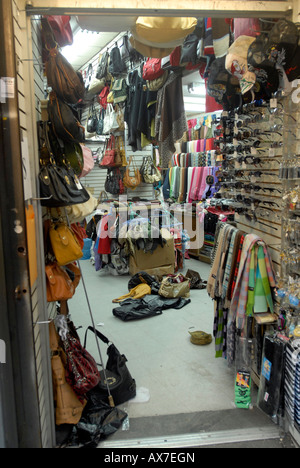 Canal street new york handbags hi-res stock photography and images