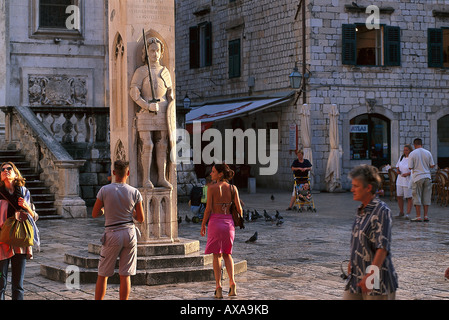 Statue of Roland, Luza Square, Old Town, Dubrovnik Croatia Stock Photo