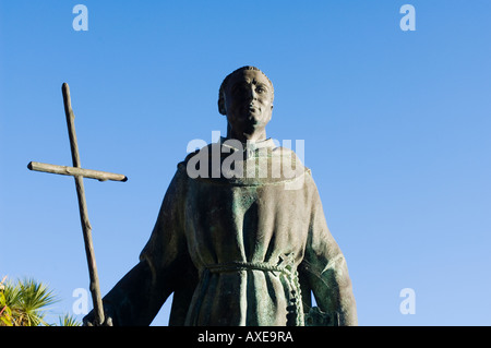 California, Carmel, Statue of Junipero Serra outside Carmel Mission Stock Photo