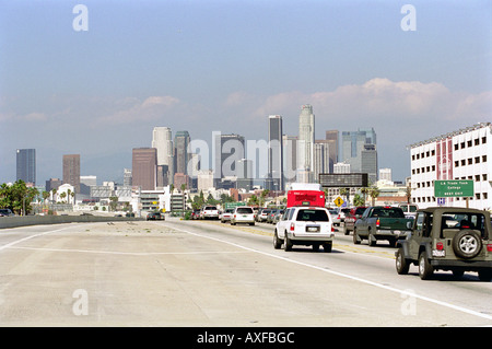 los angeles bus shelter 38th street Stock Photo